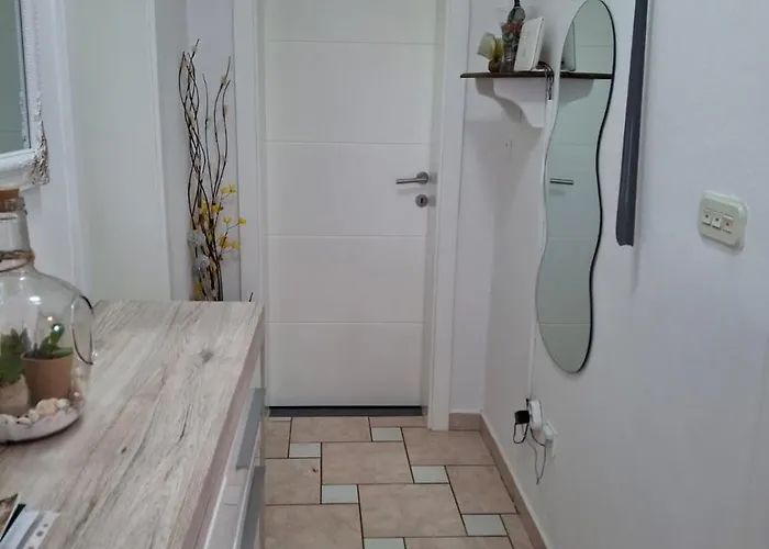 Mirela Apartmán *
