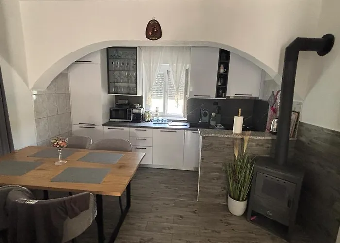 Mirela Apartmán Vrh (Krk)