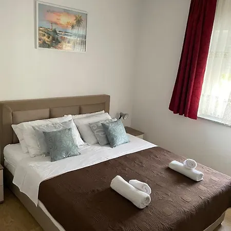 Mirela Apartment Vrh (Krk)