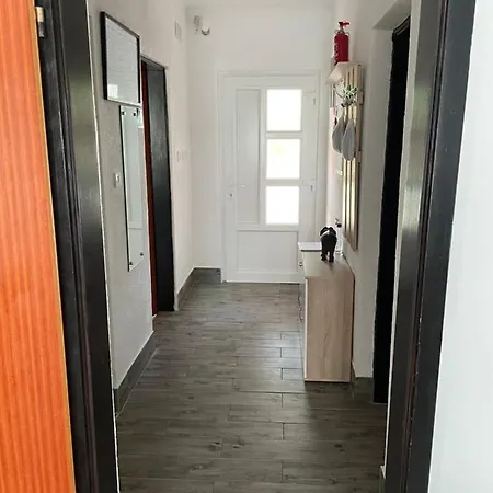 Apartment Mirela