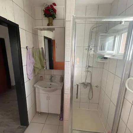 Mirela Apartment Vrh (Krk)